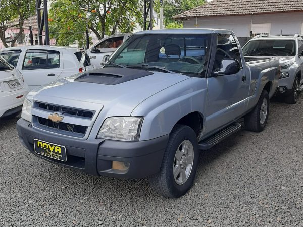 Chevrolet  S10 colina