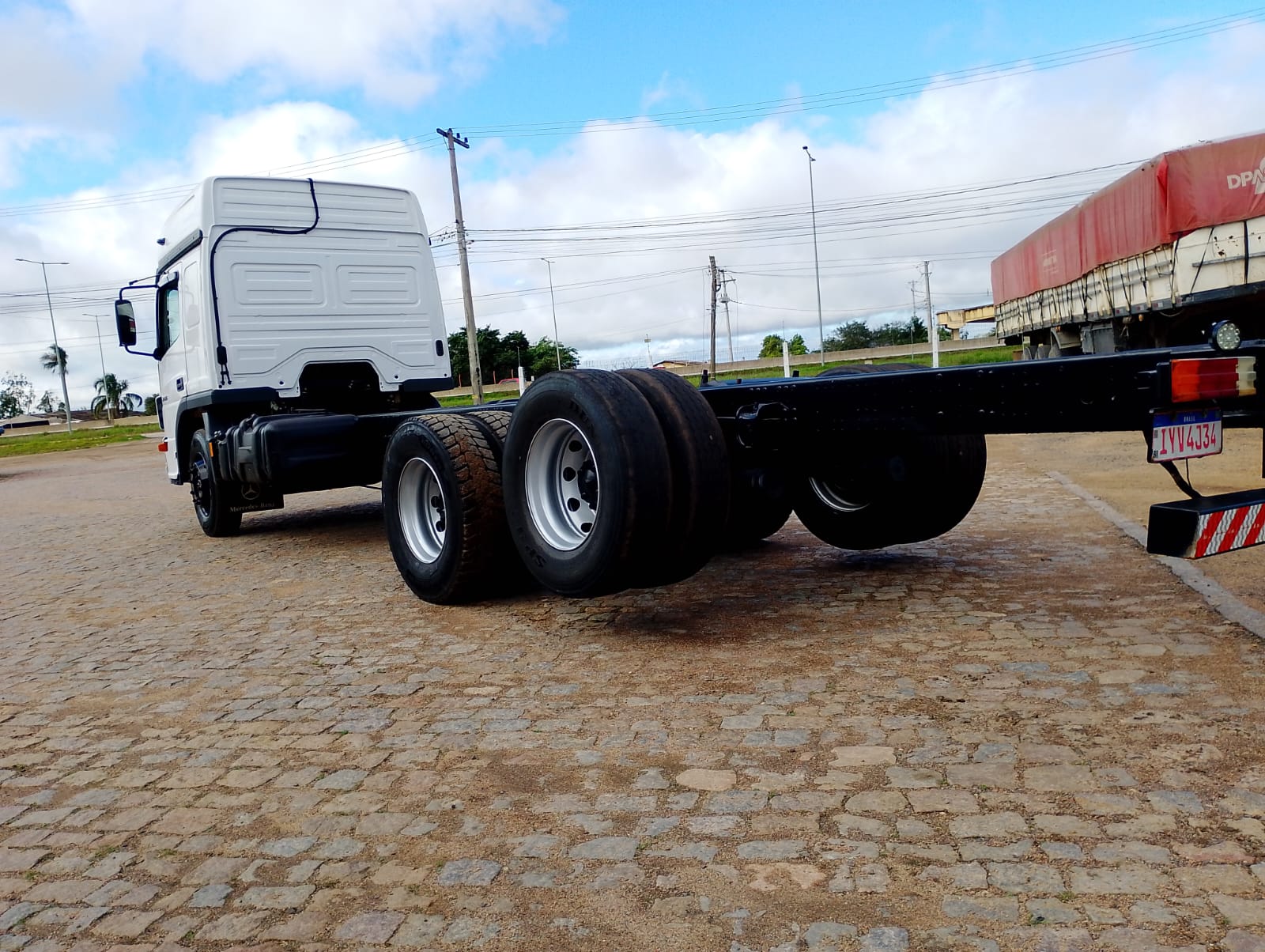 Mercedes-Benz Atego 2426