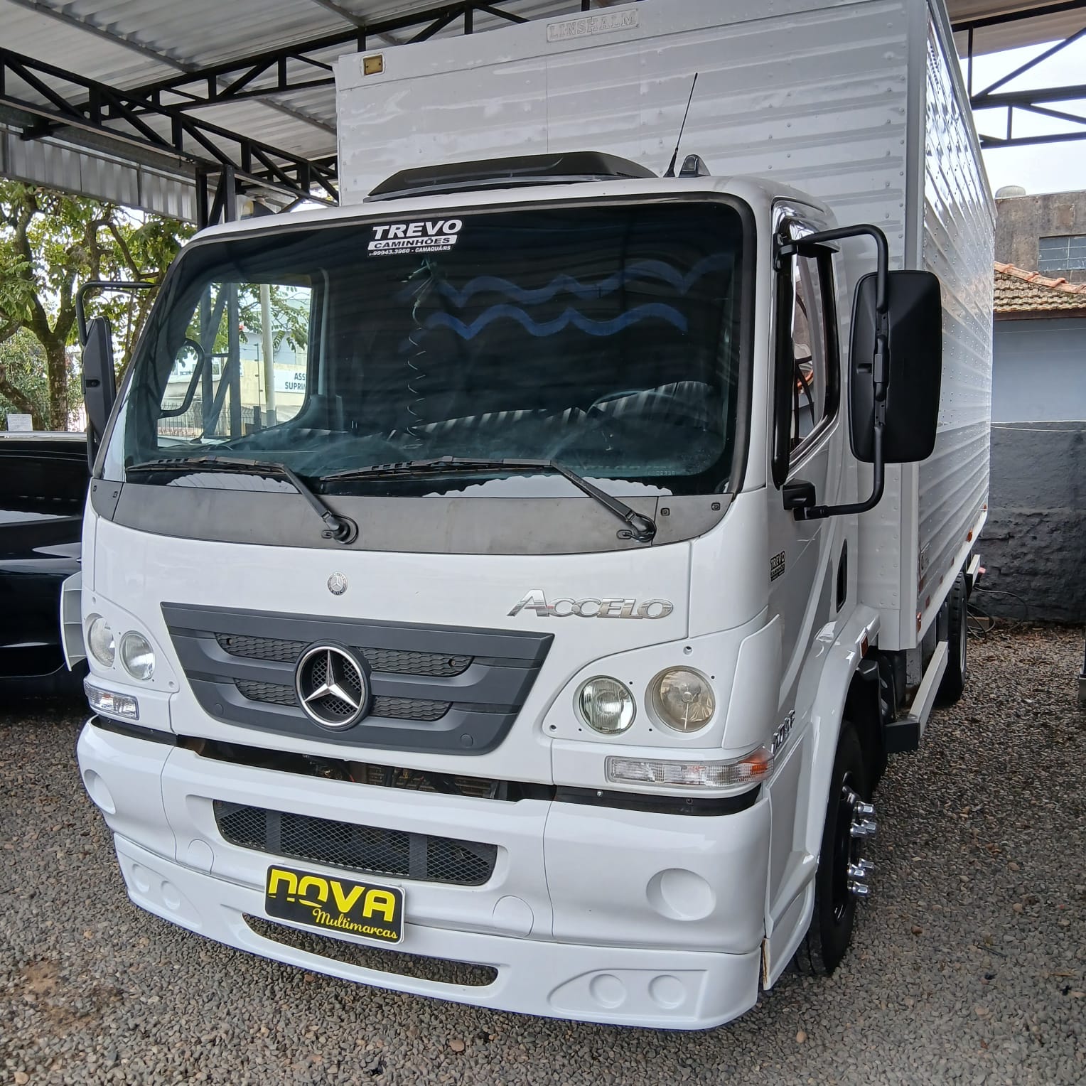Mercedes-Benz Accelo